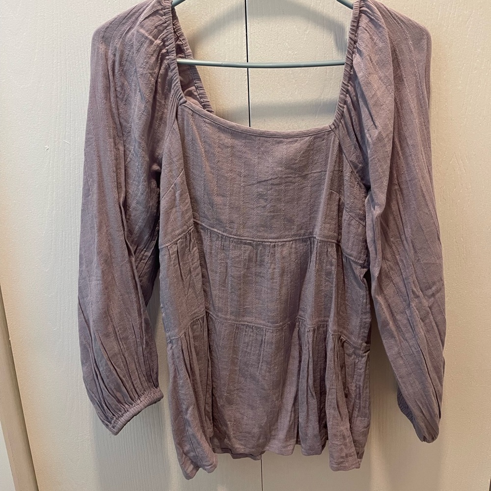 American Eagle top